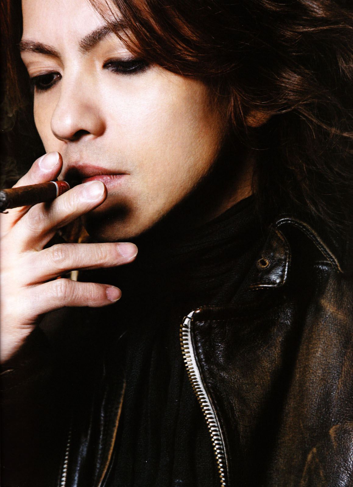 Monthly-VAMPS-vol-7-vamps-addict-7070283-1159-1600.jpg