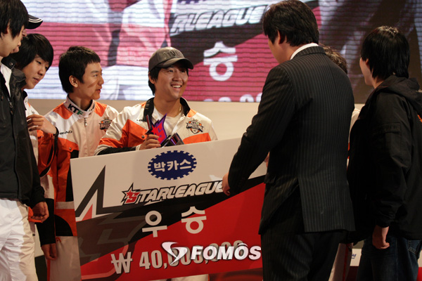 모든스타팬들의염원.jpg