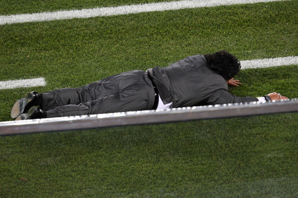 Greece_v_Argentia_Group_B_2010_FIFA_World_cs_415_X5BFl.jpg