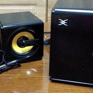 예전에 누가 스피커 나눔 해줬었는데 ㅎㅎ 보노보스꺼