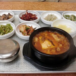 아 갑자기 배고프네