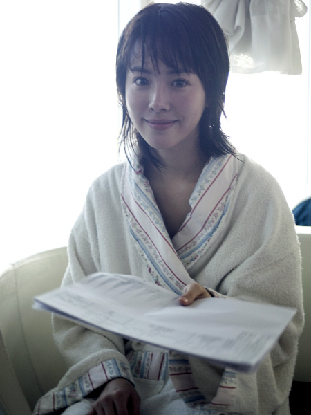 한지민002.jpg