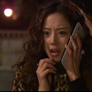 얼굴 존나 작네