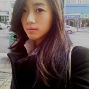 내일 아레나 2대 오는거