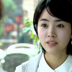 퀴즈 - 이 사람은 누구일까여??