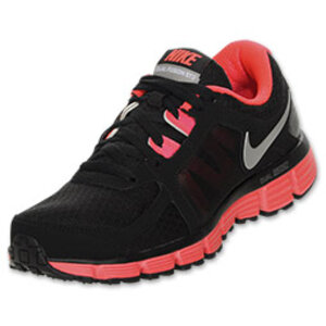 신발을 골라보자.