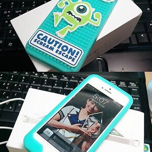 이 케이스 어디제품인지 아는 사람 있냐