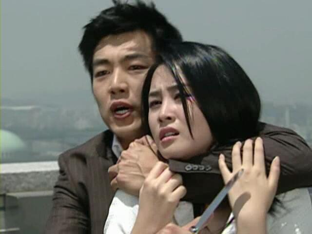 당장 포크와 스푼을 가지고 와.jpg