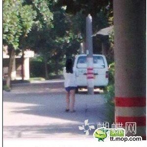 숨막히는 뒷태.jpeg